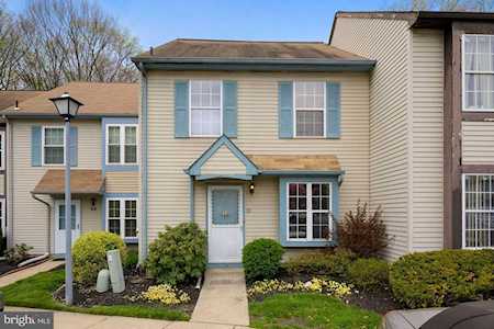 33 James Run Cherry Hill, NJ 08002