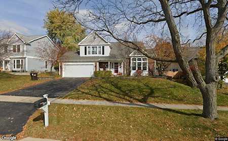 1771 Bradford Ln Crystal Lake, IL 60014