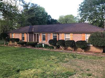 268 Indian Lake Rd Hendersonville, TN 37075