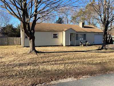 17 Wanton Shippee Rd East Greenwich, RI 02818