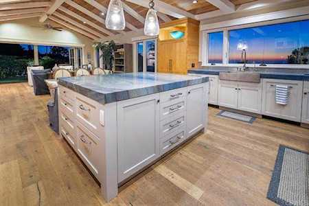 1110 Luneta Drive Del Mar, CA 92014