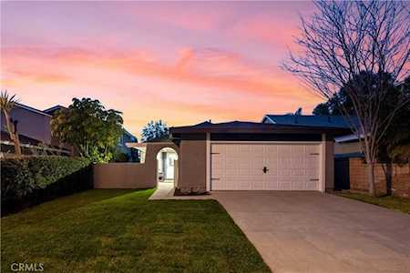 21881 Jinetes Mission Viejo, CA 92691