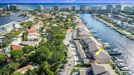 270 Captains Walk #319 Delray Beach, FL 33483
