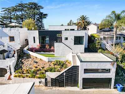 3377 Charleston Way Los Angeles, CA 90068