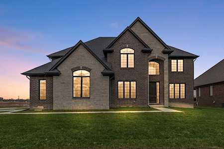 54492 Lawson Creek Shelby Twp, MI 48316