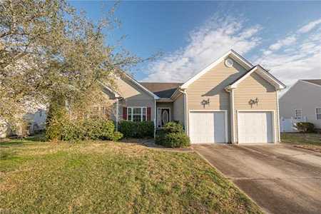 1881 Dolina Dr Virginia Beach, VA 23464