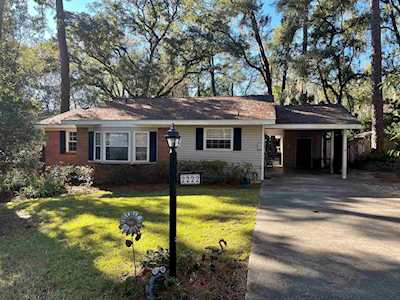 2222 Pontiac Dr Tallahassee, FL 32301