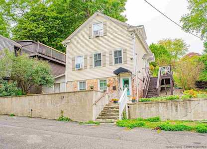 17 Valley St Saugerties, NY 12477