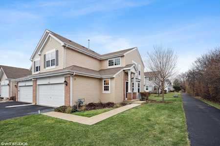 235 Macintosh Ave Woodstock, IL 60098