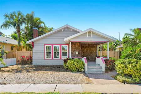 2328 Dartmouth Ave N St. Petersburg, FL 33713