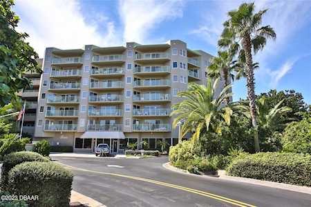 4 Oceans West Boulevard #302A Daytona Beach Shores, FL 32118