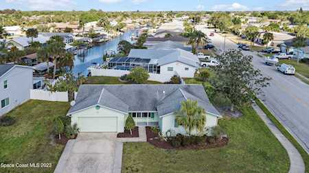 101 Via Havarre Merritt Island, FL 32953