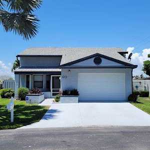 60 Paxford Lane Boynton Beach, FL 33426