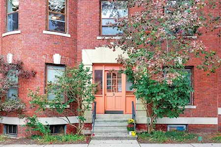 3 Netherlands Rd #2 Brookline, MA 02445