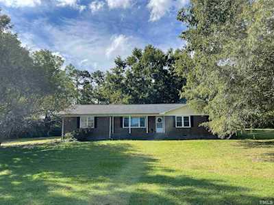 262 Bern Wilder Road Louisburg, NC 27549
