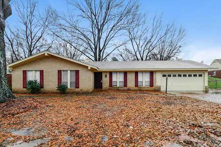 2854 Kenneth St Memphis, TN 38128