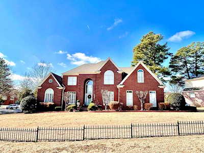 2941 Cotton Plant Dr Germantown, TN 38138