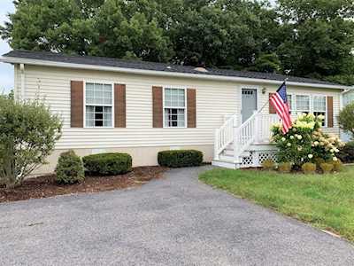66 Trailwood Drive Bridgewater, MA 02324