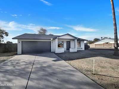343 W Santa Cruz Drive Tempe, AZ 85282