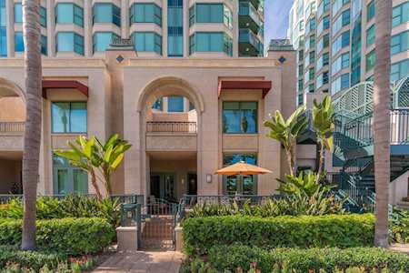 2500 6Th Avenue #TH04 San Diego, CA 92103