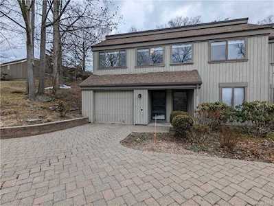 69 Heritage Hills #A Somers, NY 10589