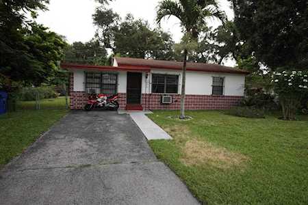1541 SW 32nd Court Fort Lauderdale, FL 33315