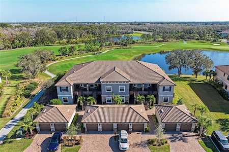 13738 Messina LOOP #203 Bradenton, FL 34211