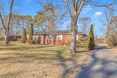 2932 Fernbrook Ln Nashville, TN 37214