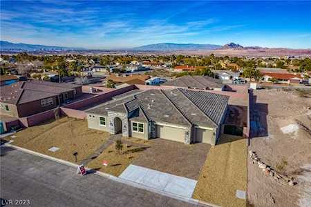 210 E Delamar Dr Henderson, NV 89015