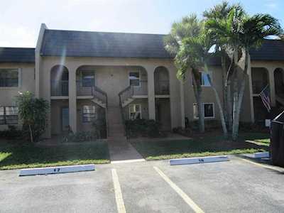 130 Lake Nancy Drive #107 West Palm Beach, FL 33411