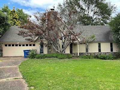 3168 Creekwood Ln Lakeland, TN 38002