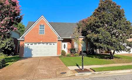 491 Bruins Trce Memphis, TN 38018