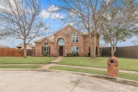 4000 Briar Bluff Terrace Plano, TX 75024