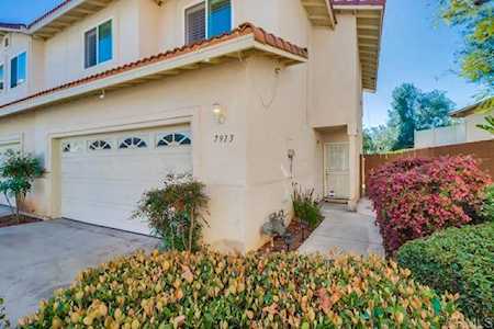 7913 Winter View Court El Cajon, CA 92021