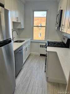 1535 Central Park Avenue #D8 Yonkers, NY 10710