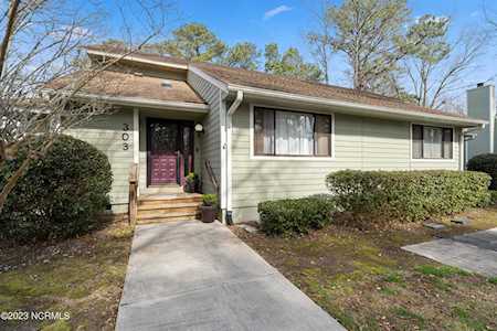 303 Crooked Creek Lane Wilmington, NC 28409