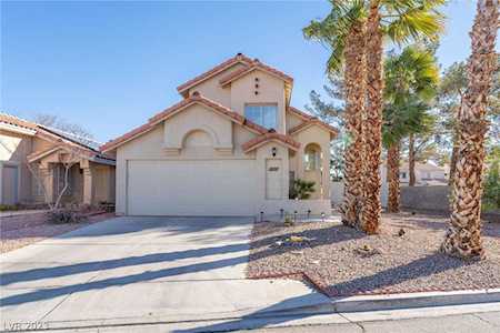 2692 Prairie Dunes Dr Las Vegas, NV 89142