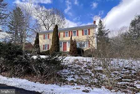 159 Cider Press Rd Centre Hall, PA 16828
