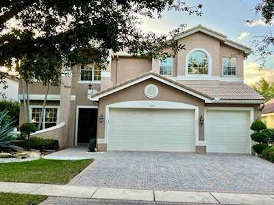 9713 Napoli Woods Lane Delray Beach, FL 33446