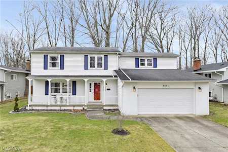 3974 Shelley Dr North Olmsted, OH 44070