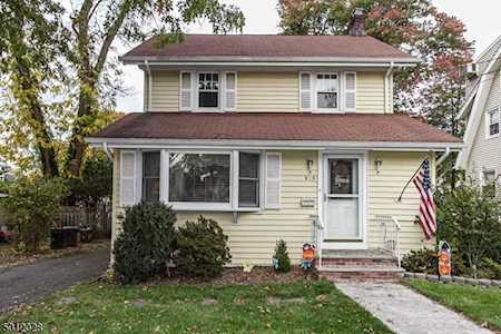 915 Ripley Avenue Westfield Town, NJ 07090