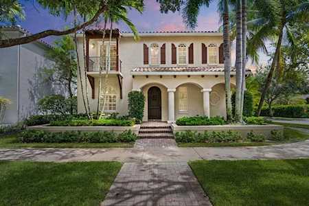 125 Bilboa Drive Jupiter, FL 33458
