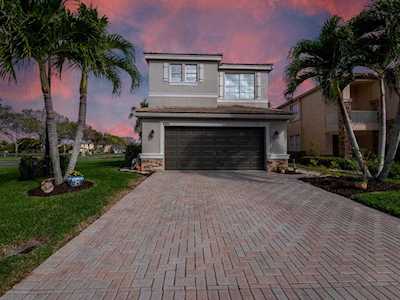 10215 Foal Road Lake Worth, FL 33449