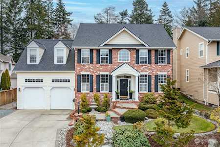 2302 42nd Place Anacortes, WA 98221