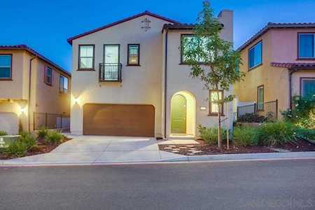 1577 Wildgrove Way Vista, CA 92081