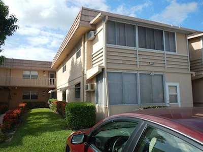 462 Monaco J #462 Delray Beach, FL 33446