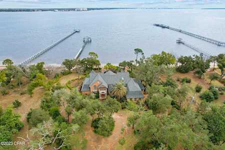 3007 Bear Point Dr Panama City Beach, FL 32408