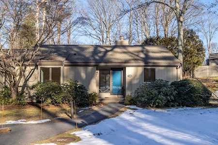 126 Chestnut Circle #126 Lincoln, MA 01773