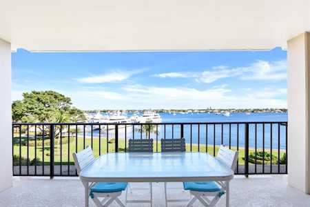 134 Lakeshore Drive #416 North Palm Beach, FL 33408