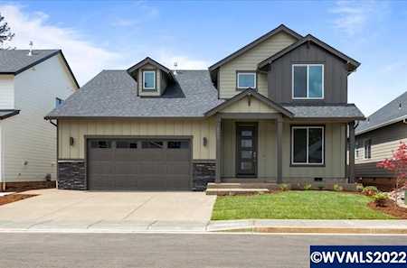 4979 Rankin Ct Salem, OR 97306